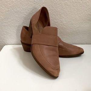 Lucky Brand tan loafers